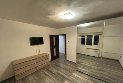 Apartament cu 2 camere decomandat în Unirii