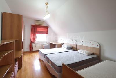 Vilă mobilata cu 6 camere | piscina interioara incalzita | British School - 20