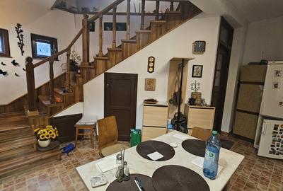 Casă ULTRACENTRALĂ + garaj – ideală firmă sau locuință - 15