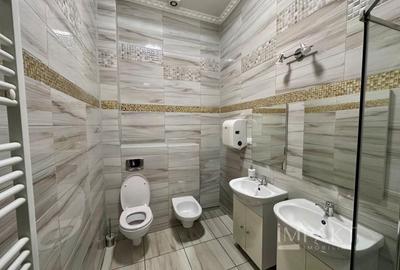 Spațiu comercial ultracentral, vad excelent, 7 încăperi - 12