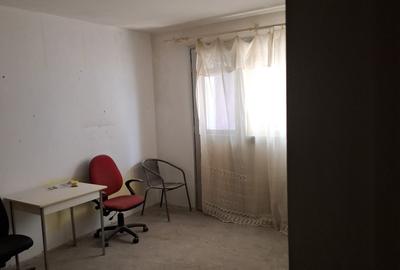 Vanzare-2 camere-p/4-sdec-Dr Taberei-Brasov-Plaza-de renovat-85000E - 2