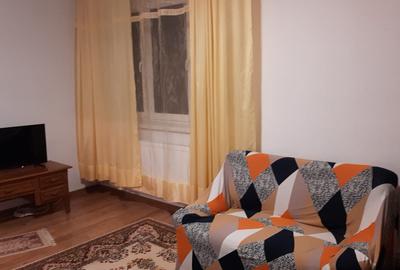 Inchiriez apartament 2 camere - 3