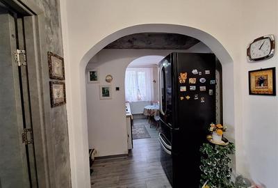 Apartament 2  camere decomandat , zona Mioritei - 9