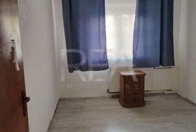 Apartament cu 4 camere decomandat, mobilat în Gorjului