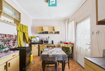 Casă cu 3 camere și 1047 mp în Peregu Mic - 6