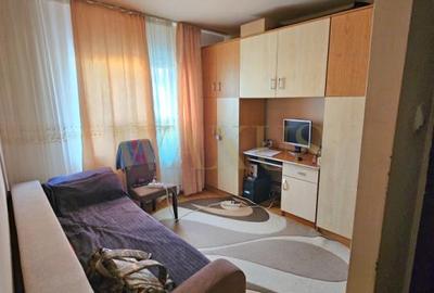 Apartament 4 camere, 78 mp, 2 bai, 2 balcoane – zona linistita, str. Ecaterina T - 7