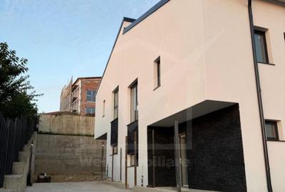 Casa cuplata in Dezmir zona centrala - 4