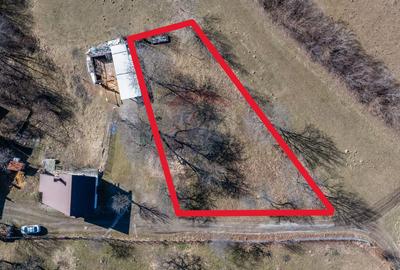 Comision 0%! Teren intravilan Predelut 1260mp - 1