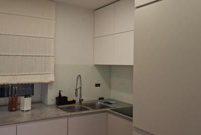 Eleganță la Prima Închiriere | Grădină Privată, Piscină și Design Premium - 12