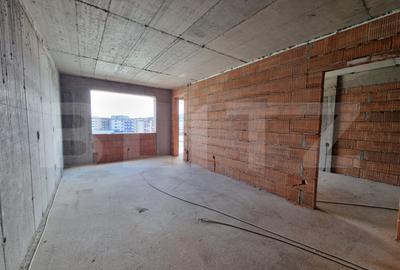 Apartament cu 2 camere semidecomandat în Florești