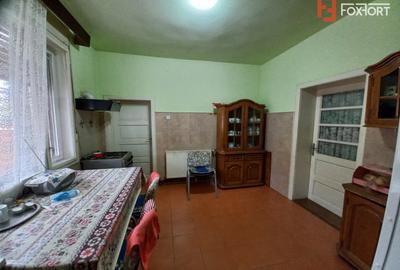 Casa individuala spatioasa cu 6 camere - Ghiroda - 9