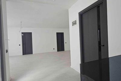 ZONA EXCLUSIVISTA , VILA NOUA LANGA DOMENIUL MARTISOR , DELTA VACARESTI ,INTRARE - 14
