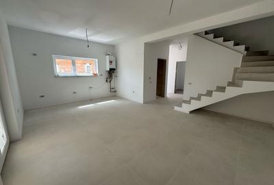 Duplex P+M Toate Utilitatile - La astfalt - Mosnita Noua - 5