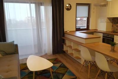 Apartament cu 2 camere semidecomandat, mobilat în Europa