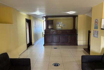 Vila cu 8 camere în zona Aleea Sadoveanu - Castel - 2