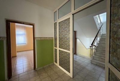 CLADIRE-GRADINITA, S+P+1+M, S.D.=1035 mp, Teren = 6168 mp,str.Plevnei - 9