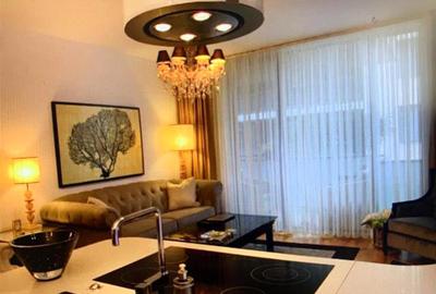 Apartament cu 2 camere semidecomandat, mobilat în Pipera