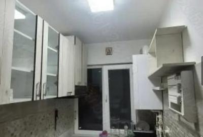 Apartament3 camere zonaInel 2  mobilat utilat  46 mp - 2