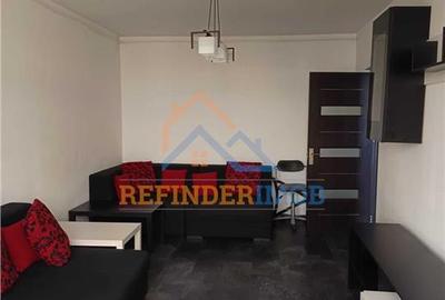 Apartament cu 3 camere decomandat, mobilat în Tineretului
