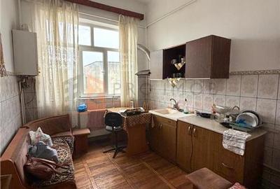 Apartament 2 camere cf 1 decomandat zona Brosteni - 3