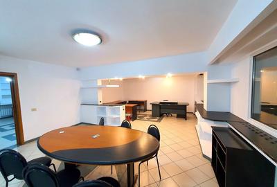 Calea Calarasi 3 camere de vanzare, 2 bai, - 3