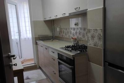 Apartament 3 camere liber la vanzare, mobilat si utilat zona Astra - 6