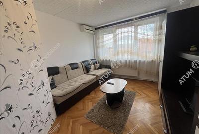 Apartament cu 2 camere decomandat, mobilat în Trei Stejari