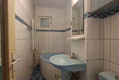 Apartament cu 2 camere in Micro 18 la etajul 1 - 7