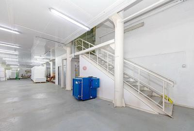 Platformă industrială cu 2 hale și sediu administrativ – teren 3.871 m - 36