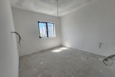 Casa individuala , 4 camere, 3 bai, garaj 26 mp , terasa 40 mp, VALEA ADANCA - 14