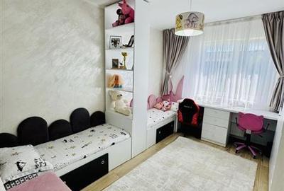 Apartament 3 camere, etaj 1!  mobilat si utilat MODERN, loc de parcare inclus, 2 - 4