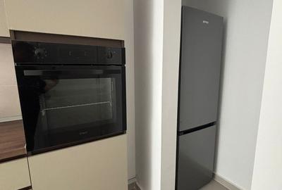 Garsoniera de inchiriat –Dotari: - TV +  loc  de parcare - 8