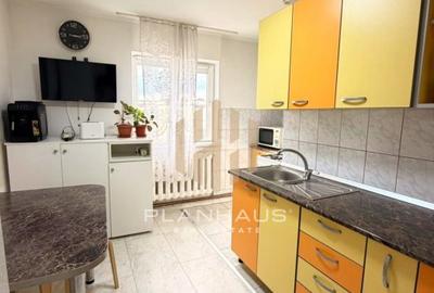 Apartament 2 camere –  decomandat, Str. Dobrogei, zona Teren atletism - 4