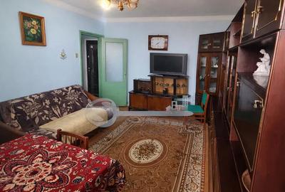 Apartament 2 camere decomandat 52 mp Podu Ros - 3
