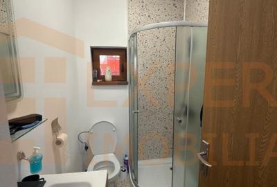 Casă de vânzare în Medeea | 3 camere | Curte generoasă | Renovată Complet - 7