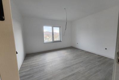 CASA INDIVIDUALA, 4 CAMERE, 2 BAI, 115 MP UTILI, MIROSLAVA-LIDL - 5