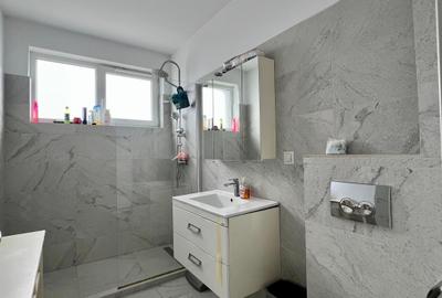 De vânzare | Apartament 2 camere | Cartier Europa | Etaj 2 | 56 mp | Invesiție - 12