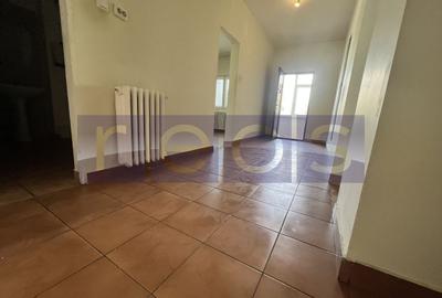 INCHIRIERE VILA | ZONA VITAN | 9 CAMERE - 18