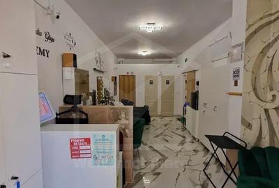 Spatii comerciale de vanzare (doua - 74 mp) Floresti - 2