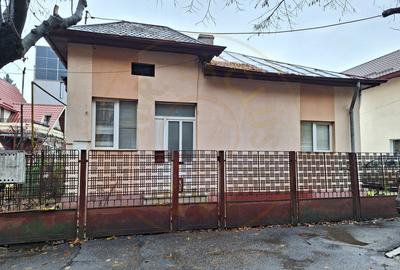 Inchiriere Casa Centrala Pitesti- Livezilor - 1