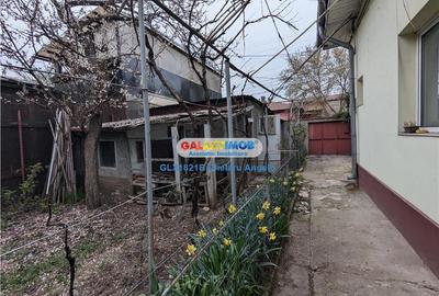 Rahova-Margeanului casa 100 mp, teren 315 mp,deschidere 13,5 ml,garaj - 6
