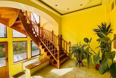 Casă de vânzare în centrul Hălchiu - 7
