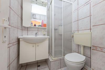 Apartament 4 camere, etaj 2, str. Castanilor, garaj de beton. - 22