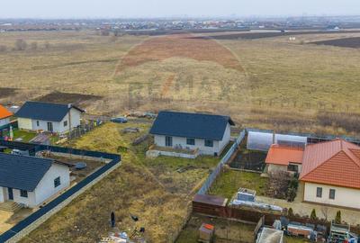 Comision 0% | Casă individuală la gri – Sânpetru, Str. Stadionului - 39