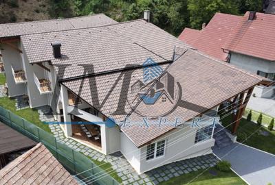 Casa - Pensiune de vânzare pe Transalpina in Sugag - 1