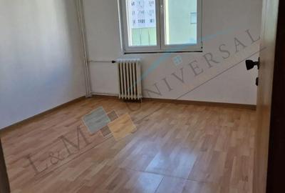Apartament cu 3 camere decomandat în Vitan Mall