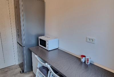 Apartament de închiriat, 2 camere, semi-decomandat, 20 metri metrou Gorjului. - 8