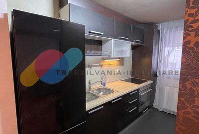 Apartament 3 Camere, 85 mp + 15 mp 2 balcoane, zona Andrei Mureșanu - 5