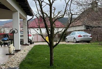 Casă Premium cu Piscină și Foișor - 5