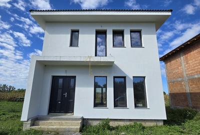 Martinesti, Casa individuala pe etaj, Cartier rezidential nou - 1